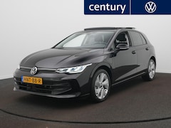 Volkswagen Golf - 1.5 eHybrid Life Edition NW Model / Panodak / Camera / Adap. Cruise