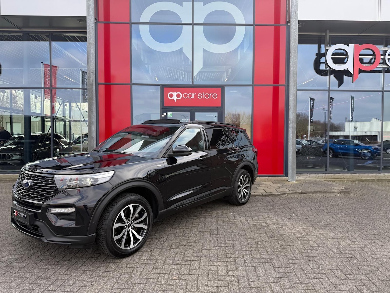 Ford Explorer - 3.0 V6 EcoBoost PHEV ST-Line 7 persoon - AutoWereld.nl