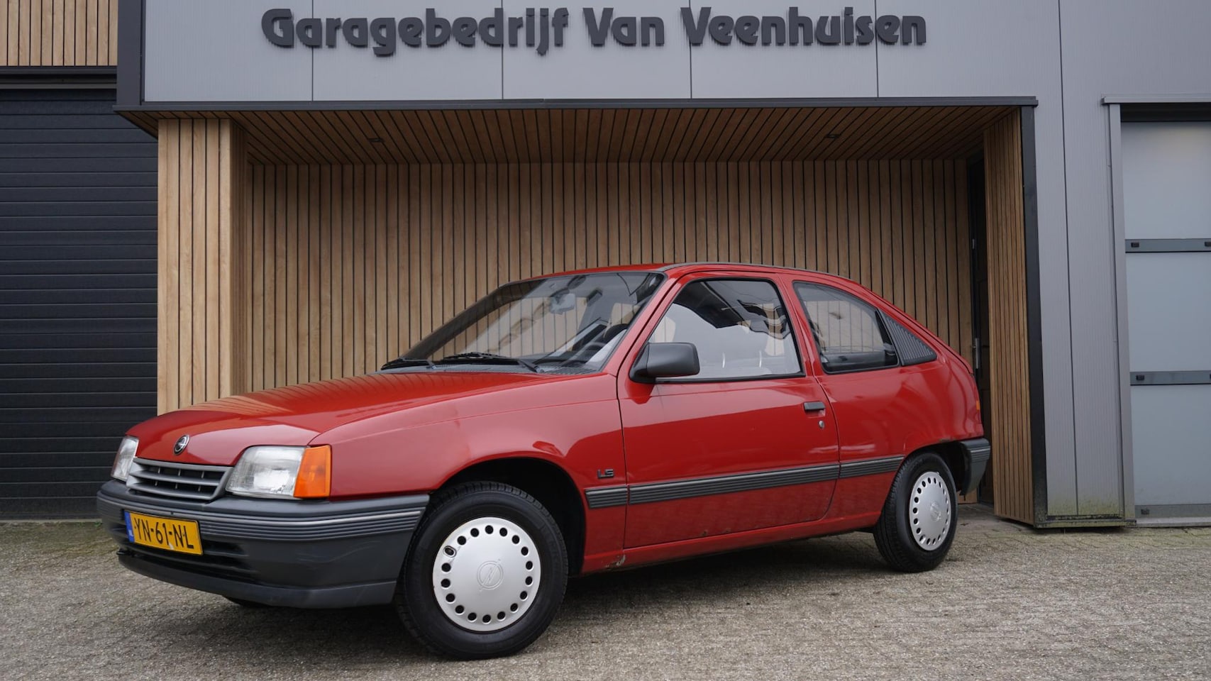 Opel Kadett - 1.4i 60pk L 3Drs Origineel 1 Familie eigenaar! *APK 24-05-2027* 56959km! - AutoWereld.nl