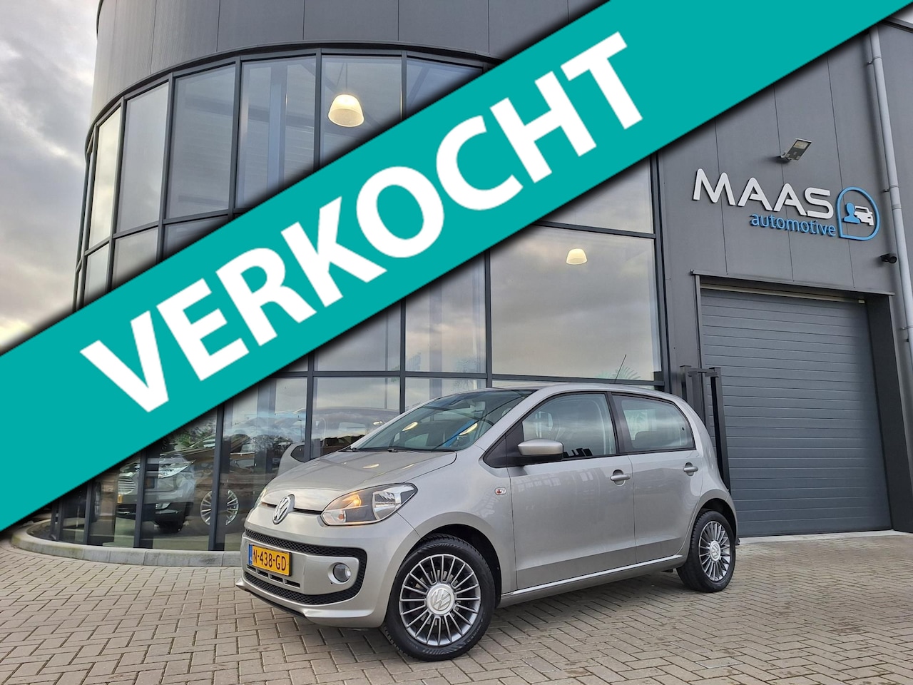Volkswagen Up! - 1.0 high up! AUTOMAAT|CRUISE|STOELVERW|PDC - AutoWereld.nl