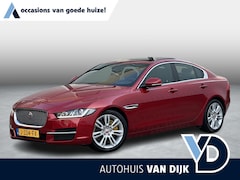 Jaguar XE - 2.0 Portfolio | Pano-schuifdak/Leder/Camera/Trekhaak/Bi-Xenon