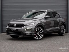 Volkswagen T-Roc - 1.5 TSI 3x R-Line Virtual Camera 19" CarPlay