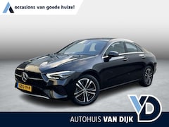 Mercedes-Benz CLA-Klasse - 250 e Star Edition | NL Auto/Navi/Clima/Cruise/Camera/PDC V+A/17"/Digitaal Instrumentenpan
