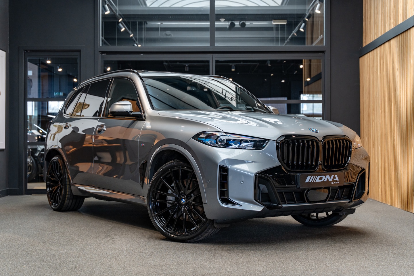 BMW X5 - Xdrive 50e Stoelventilatie Pano xDrive50e Harman Kardon - AutoWereld.nl