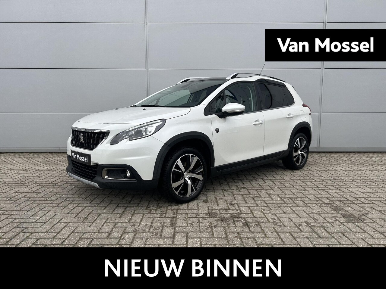 Peugeot 2008 - 1.2 PureTech GT-line | Trekhaak | Parkeerhulp | Navigatie | Panorama dak | Cruise Control - AutoWereld.nl