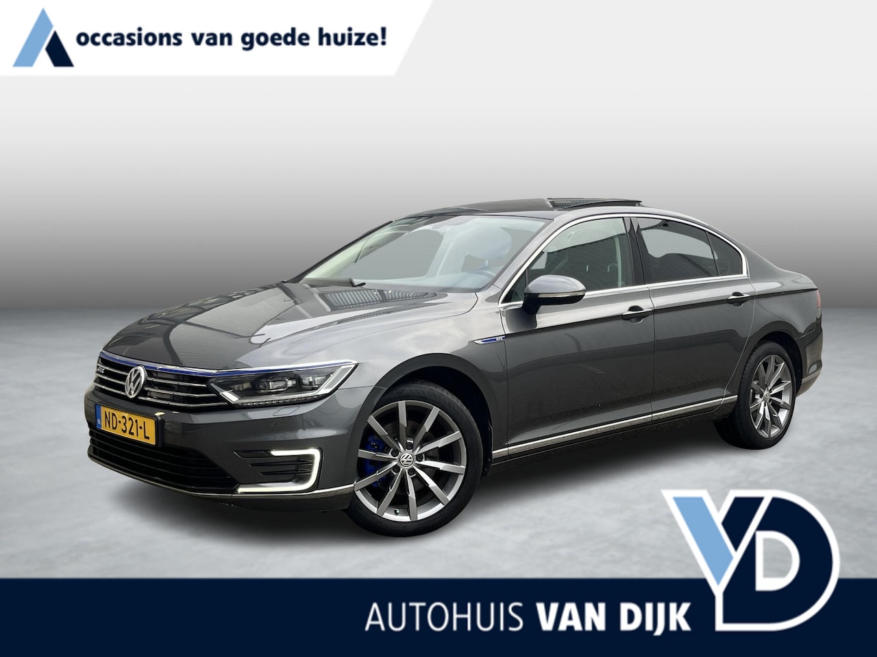 Volkswagen Passat - 1.4 TSI GTE Connected Series Plus NL Auto/2e Eig./Voll.Historie/Navi/Clima/Adapt.Cruise/Sc - AutoWereld.nl