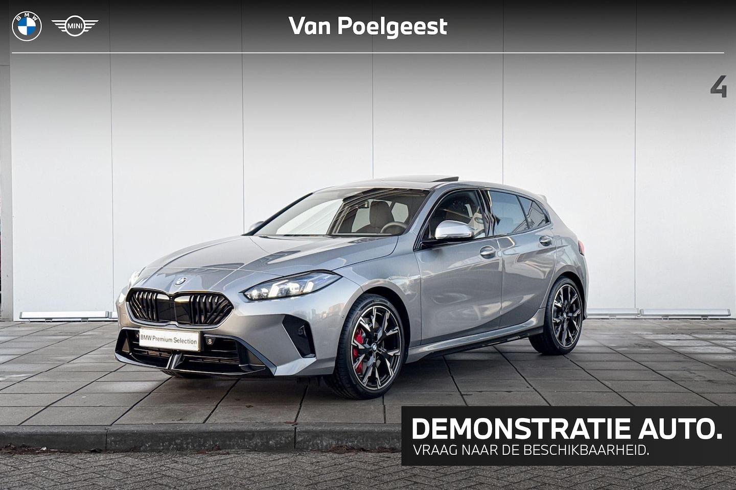 BMW 1-serie - 120 M Sport Pro Glazen Schuifdak / Harman Kardon / Driving Assistant Plus / Stuurwielrand - AutoWereld.nl