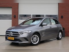 Mercedes-Benz B-klasse - 180 Advantage Automaat - Memory seats - Afneembare trekhaak - Camera - PDC - 2e eigenaar
