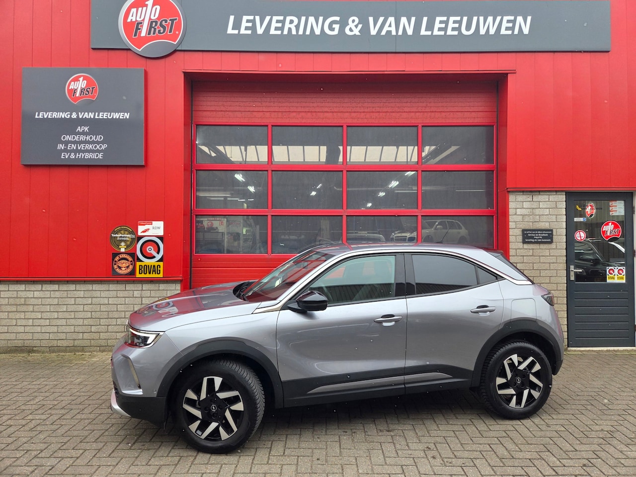 Opel Mokka - 1.2 Turbo Elegance Winterpack/ Parkeers. v + A/ Navigatie/ Camera/ Apple carplay- Android - AutoWereld.nl
