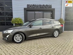 Ford Focus Wagon - 1.5 EcoBlue ST Line Business Stuur Stoelverwarming|Cruise|Navi|Apple Carplay|Trekhaak