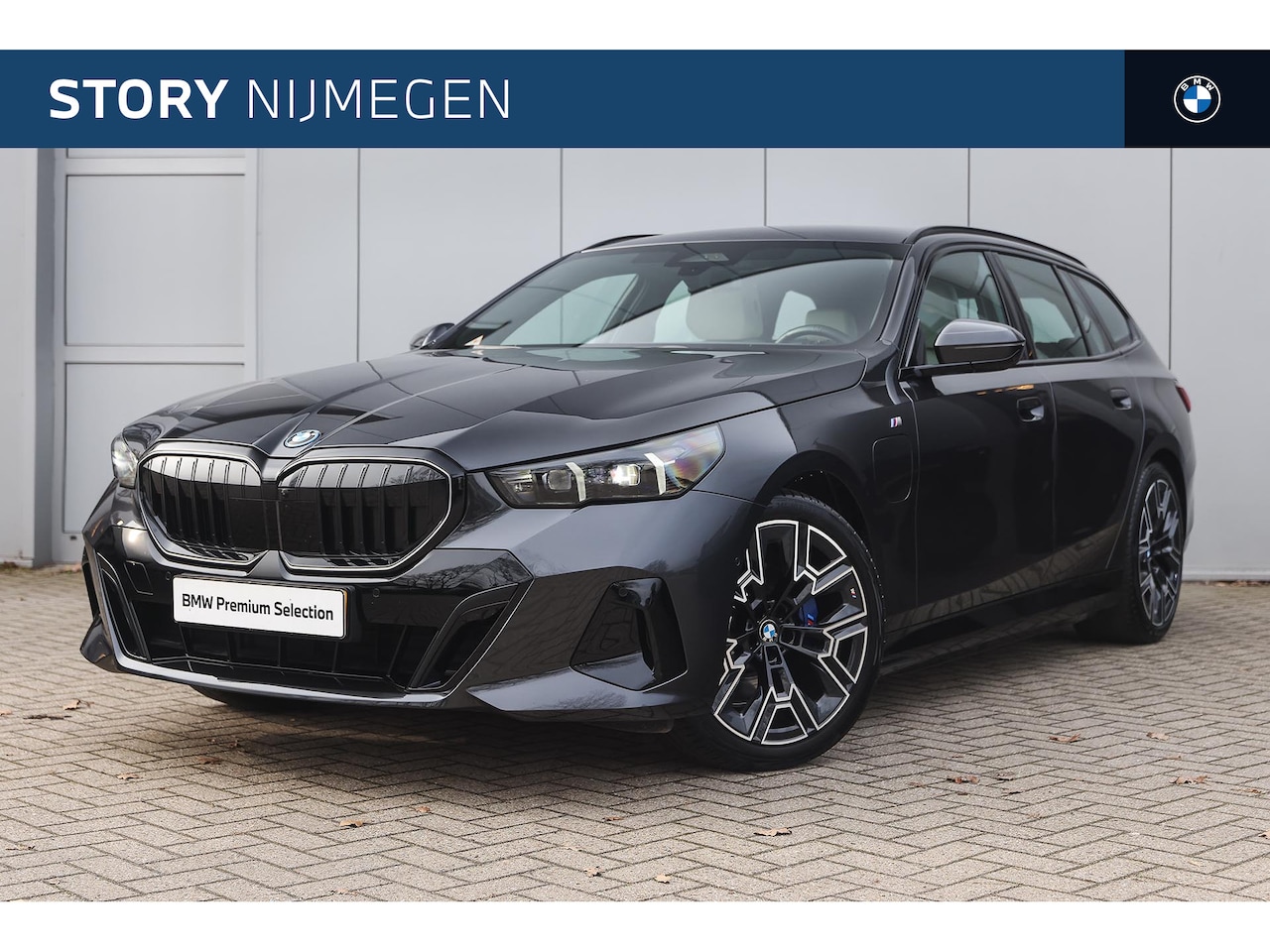 BMW 5-serie Touring - 530e M Sport Automaat / Bowers & Wilkins / Adaptieve LED / Comfort Access / Stoelventilati - AutoWereld.nl