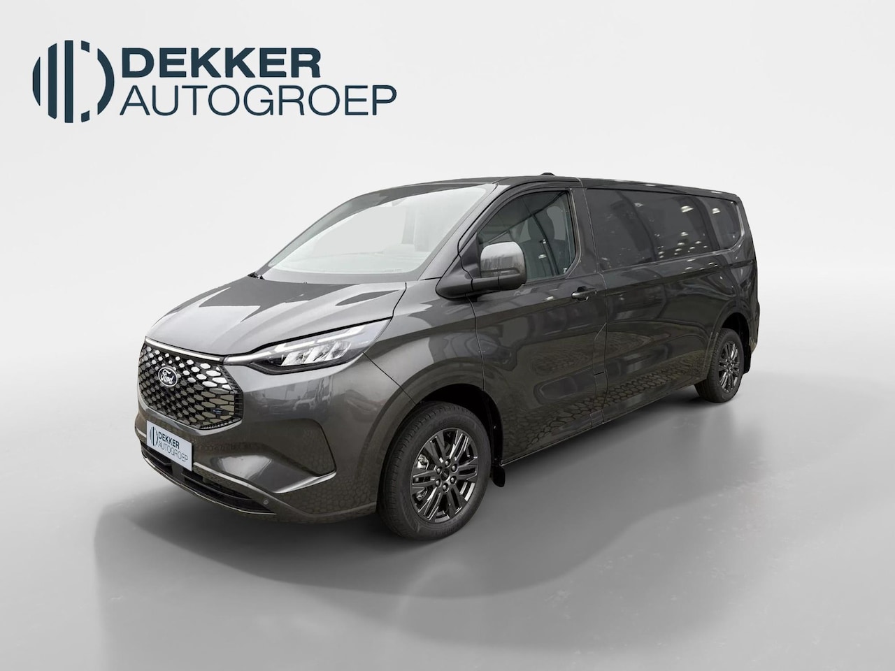 Ford E-Transit Cust. - 320 L2H1 Limited 65 kWh DEMO I DRIVER ASSISTANCE PACK PREMIUM I ELEK. INKLAPBARE TREKHAAK - AutoWereld.nl