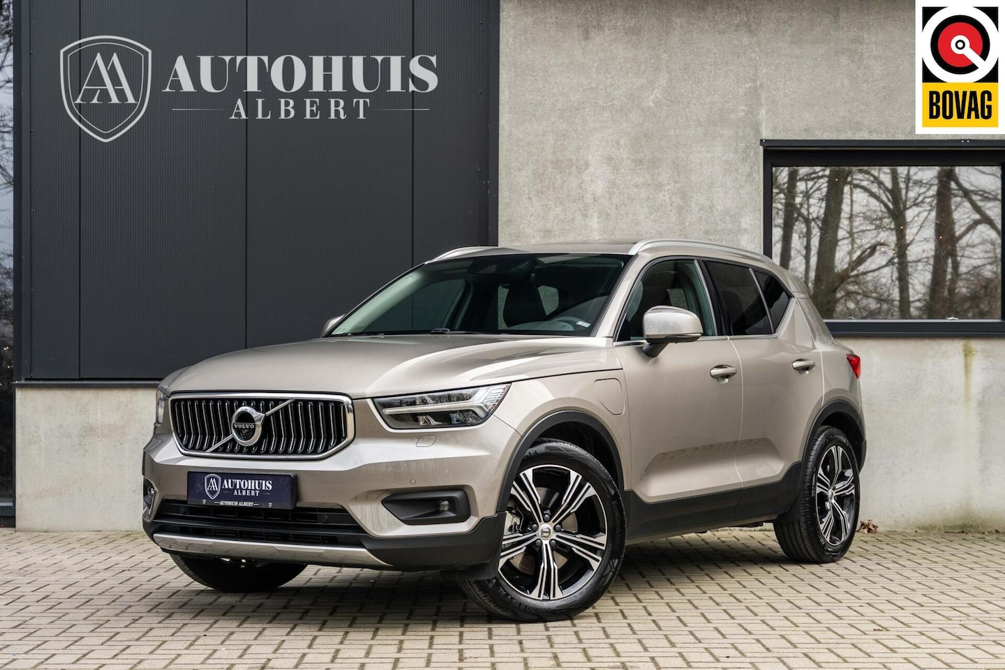 Volvo XC40 - 1.5 T5 Inscription Pano 360c Trekhaak Leder ACC - AutoWereld.nl