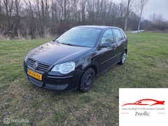 Volkswagen Polo - 1.4-16V Sportline