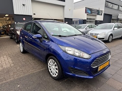 Ford Fiesta - 1.0 Style 5 DEURS AIRCO