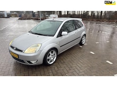 Ford Fiesta - 1.3 Futura