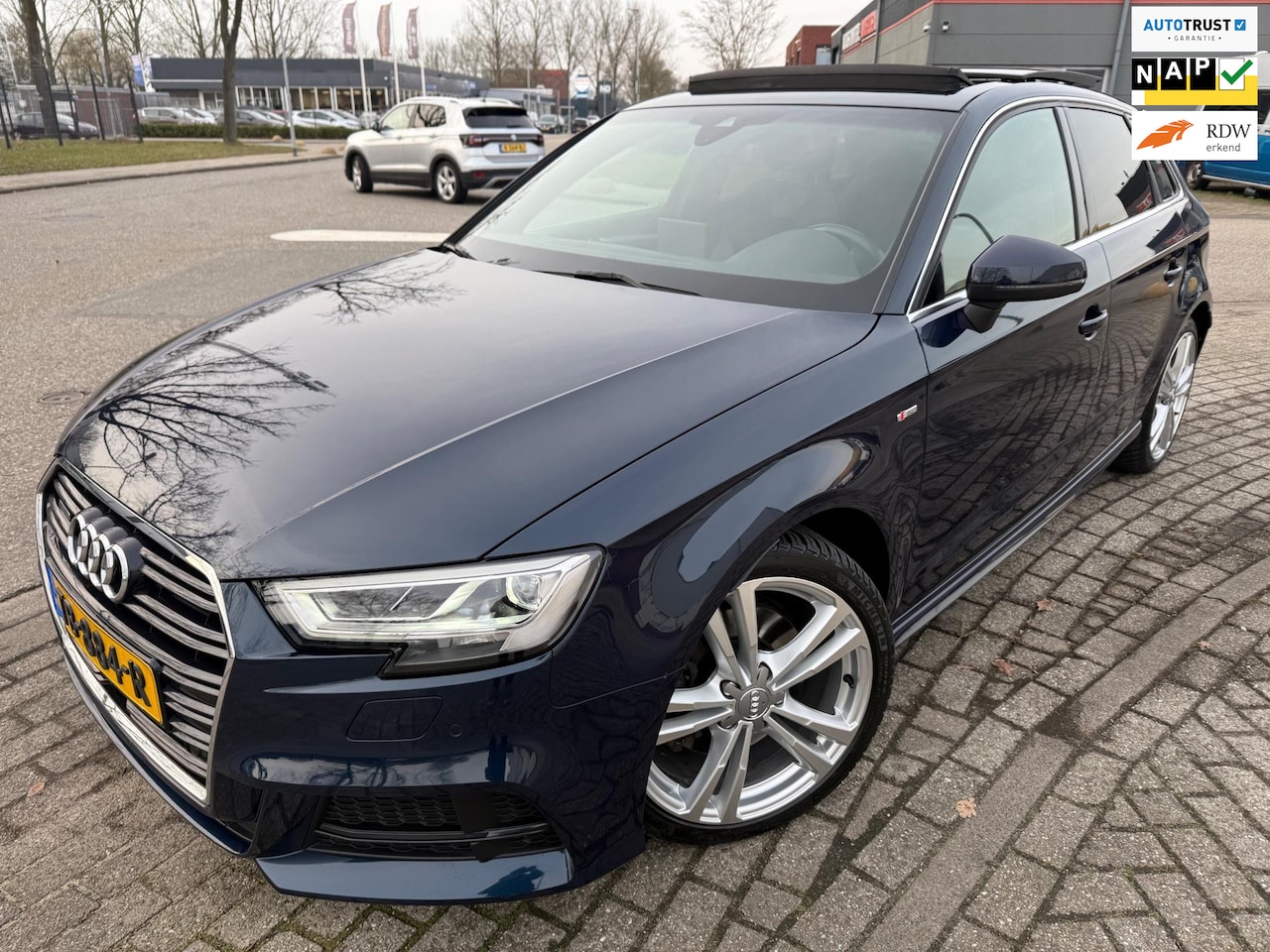 Audi A3 Sportback - 2.0 TFSI QUATTRO SPORT S-LINE 2018 PANO LEDER NAP ACC LUXE - AutoWereld.nl