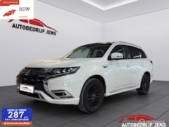 Mitsubishi Outlander - 2.4 PHEV Pure+