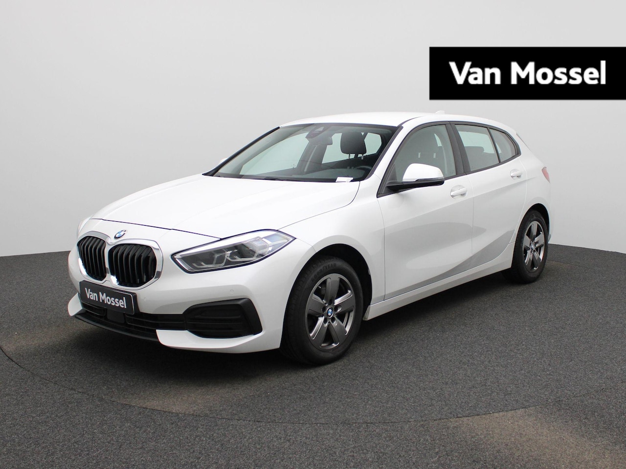 BMW 1-serie - 118iA | Automaat | Apple Carplay/Android Auto | Cruise Control | Climate Control | Stoelve - AutoWereld.nl