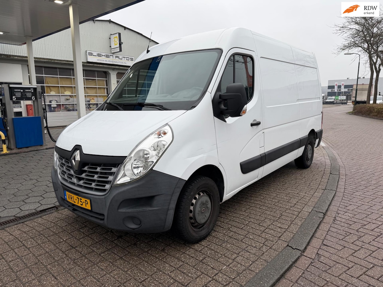 Renault Master - T35 2.3 dCi L2H2 T35 2.3 dCi L2H2 - AutoWereld.nl