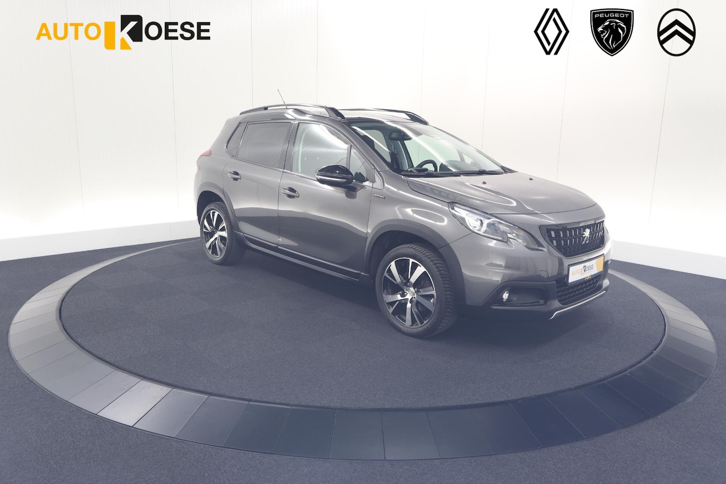 Peugeot 2008 - PureTech 130 GT-Line | Allseason Banden | Panoramadak | Apple Carplay | Parkeersensoren - AutoWereld.nl
