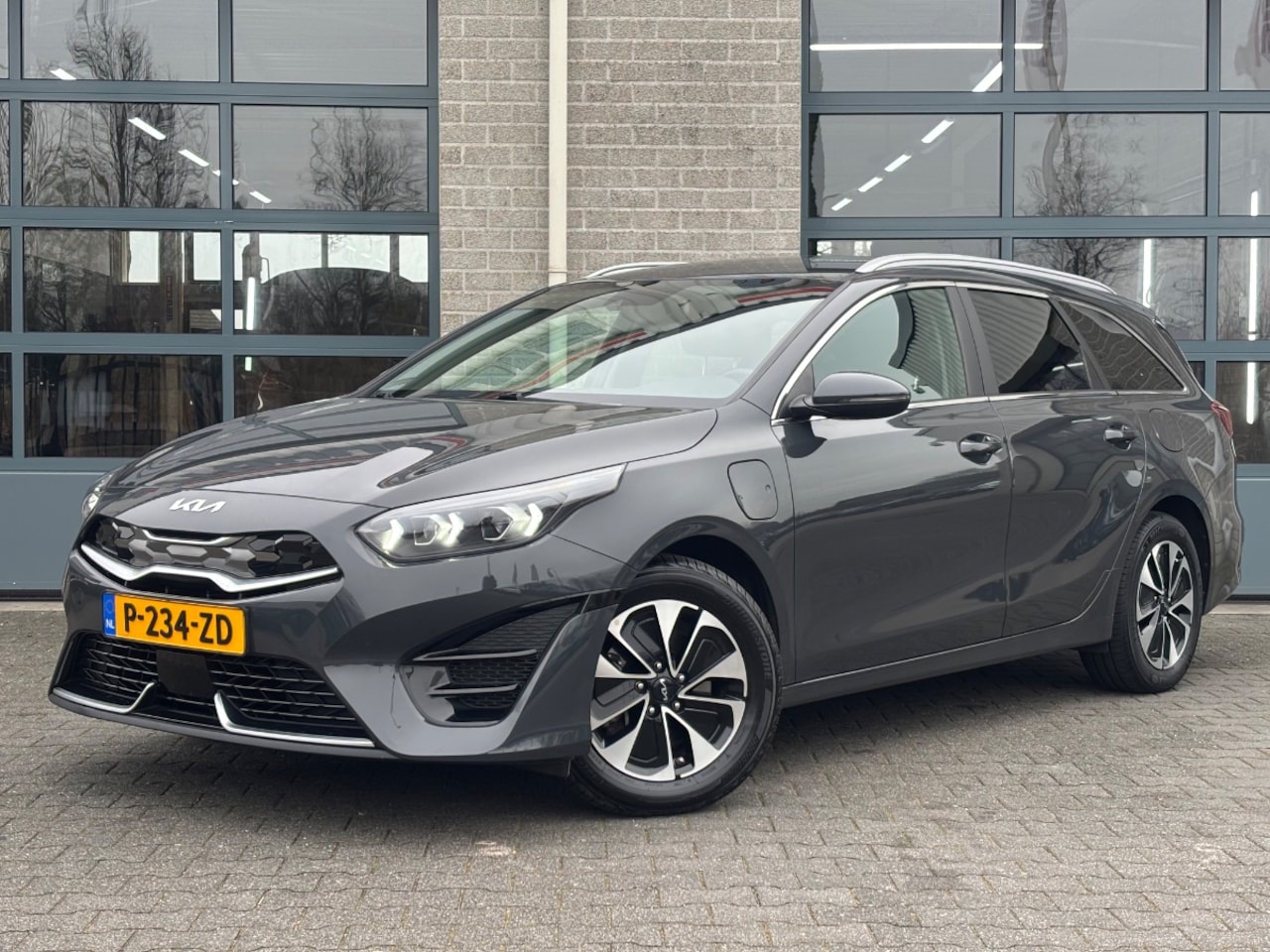 Kia Cee'd Sportswagon - Ceed 1.6 GDI PHEV DynamicPlusLine - AutoWereld.nl