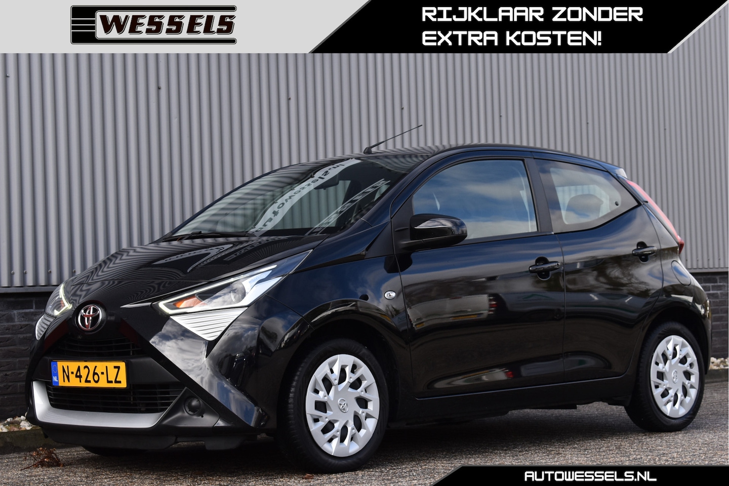 Toyota Aygo - 1.0 VVT-i x-play Camera, Cruise, Carplay, DAB, Orgineel NL - AutoWereld.nl