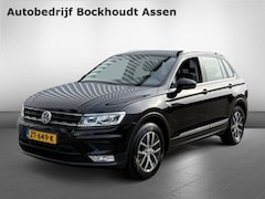 Volkswagen Tiguan - 1.4 TSI Connect Series | Navigatie | Adapt. Cruise Control | Tre
