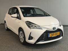 Toyota Yaris - 1.5 Hybrid Active Rijklaar + 12 maanden Bovag-garantie Henk Jongen Auto's in Helmond, al 5