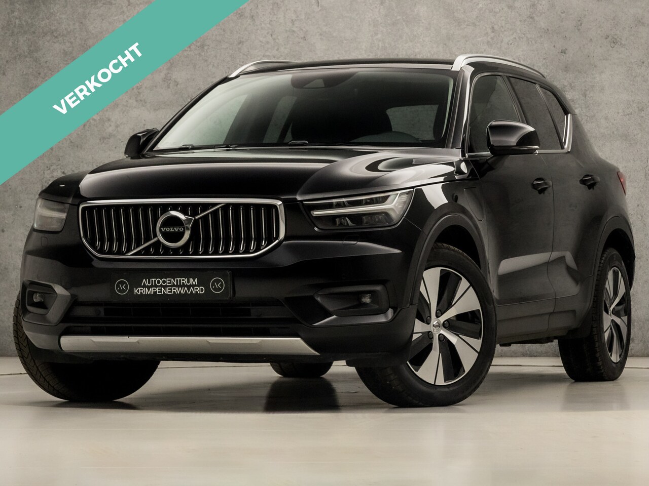 Volvo XC40 - 1.5 T5 Plug-in hybrid Inscription Automaat 262Pk (APPLE CARPLAY, GROOT NAVI, CAMERA, LEDER - AutoWereld.nl