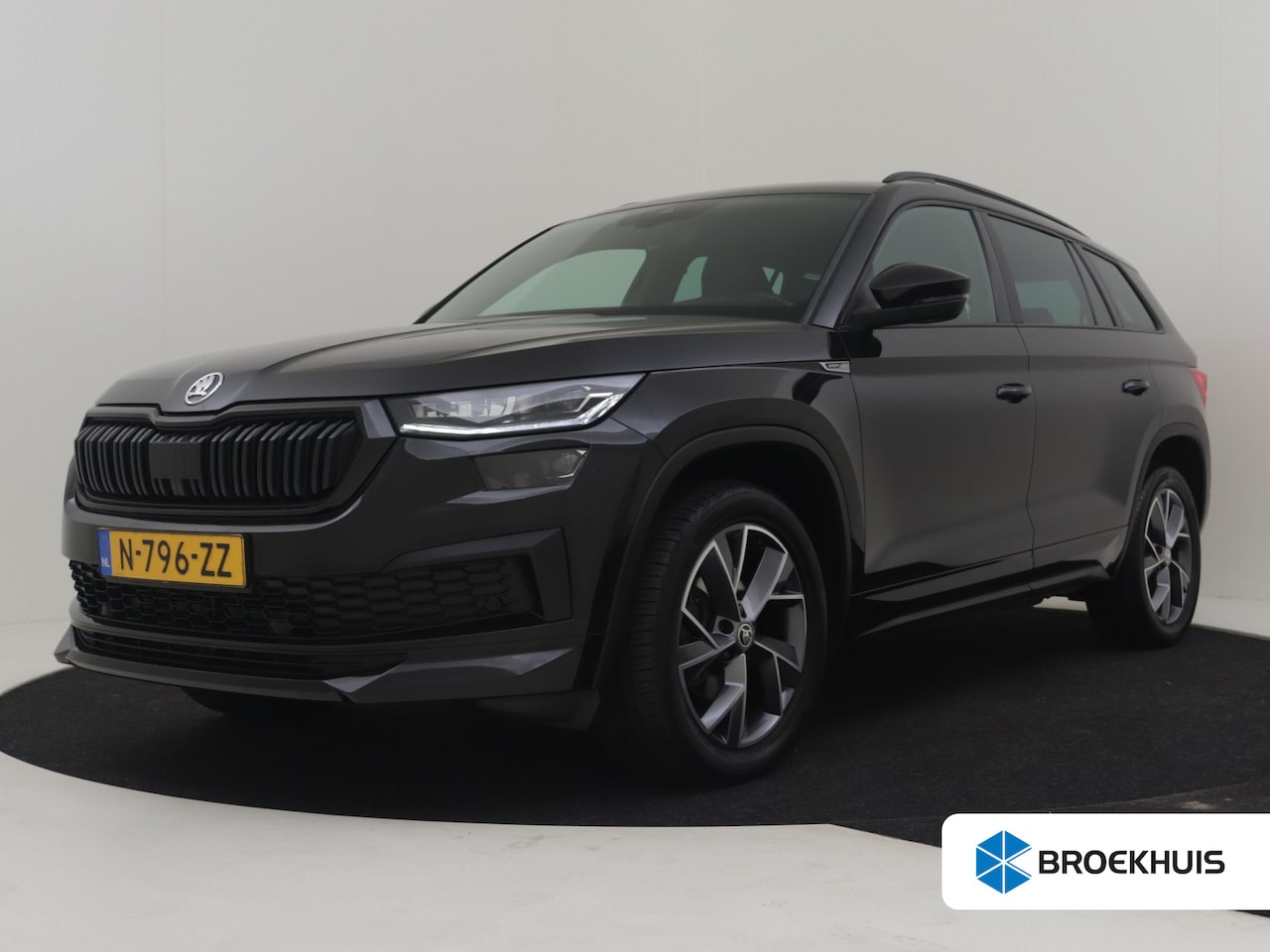 Skoda Kodiaq - 1.5 TSI Sportline Business 7persoons 150pk DSG/AUTO Trekhaak | Elektrische bestuurdersstoe - AutoWereld.nl