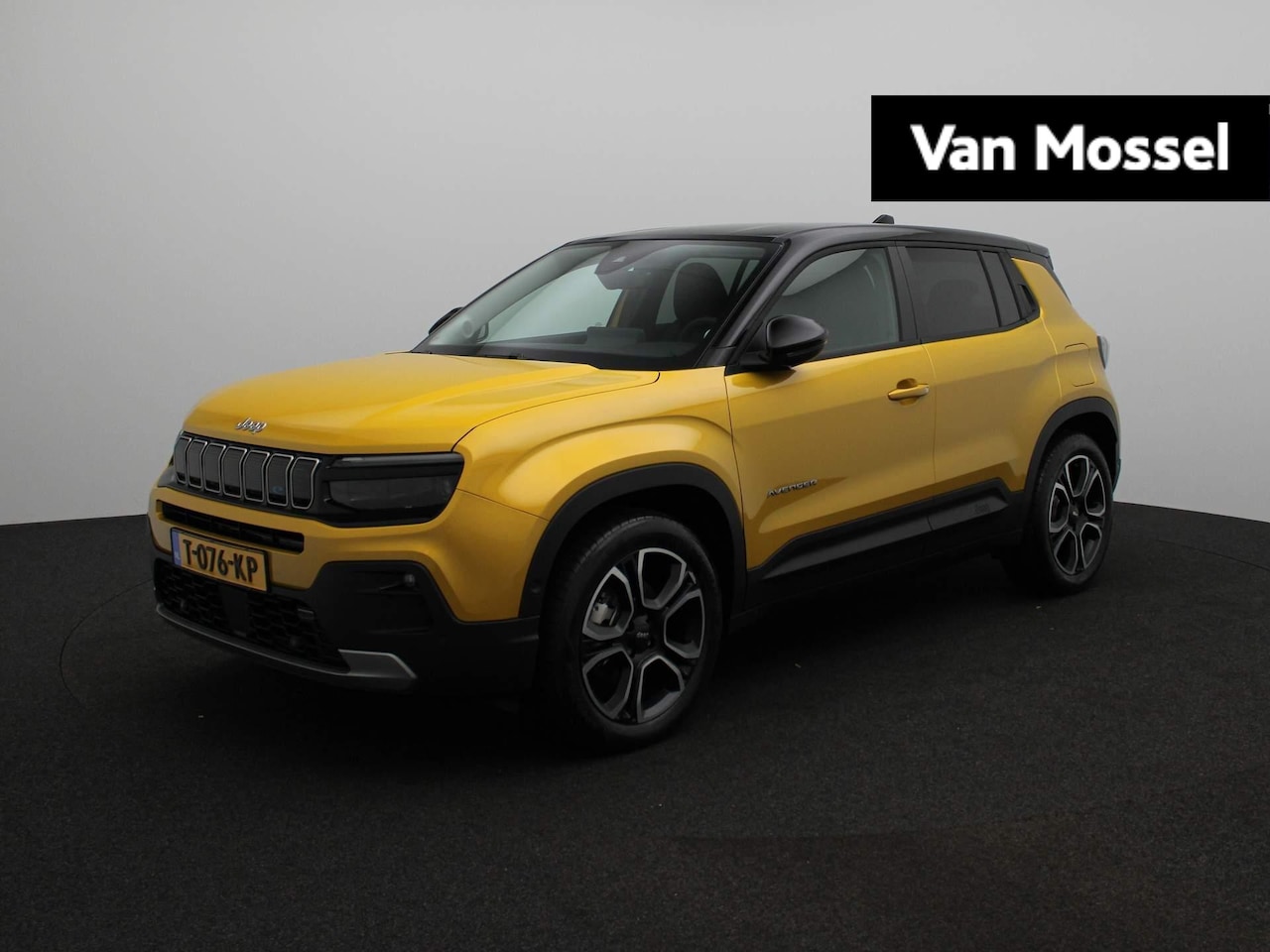 Jeep Avenger - Summit 54 kWh | DEMO | NAV | Carplay | CAM | PDC | ECC | LED | LMV | - AutoWereld.nl