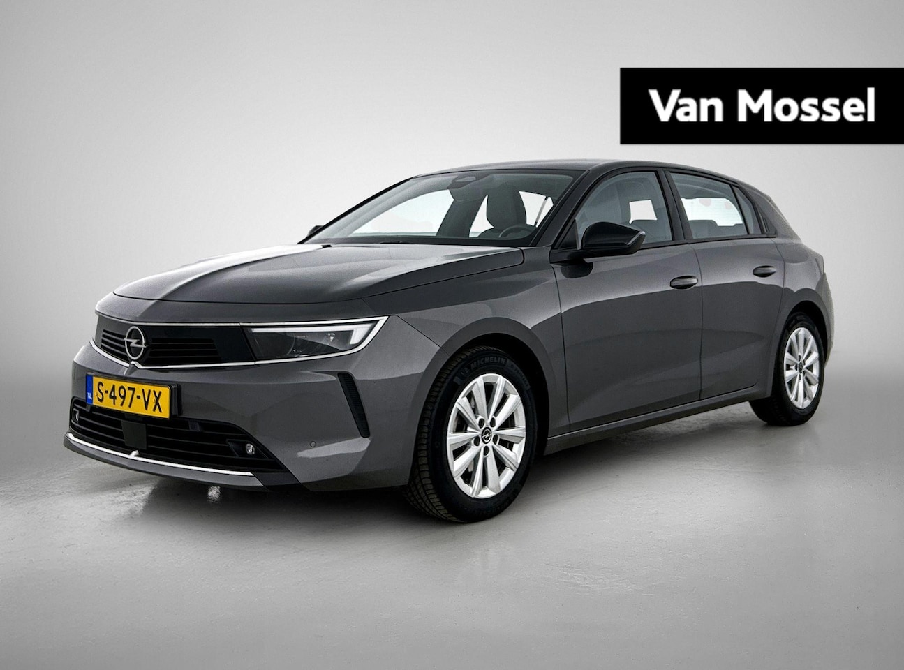 Opel Astra - 1.2 Level 2 | 130pk | Navigatie | Camera | Trekhaak | 55.000km | - AutoWereld.nl