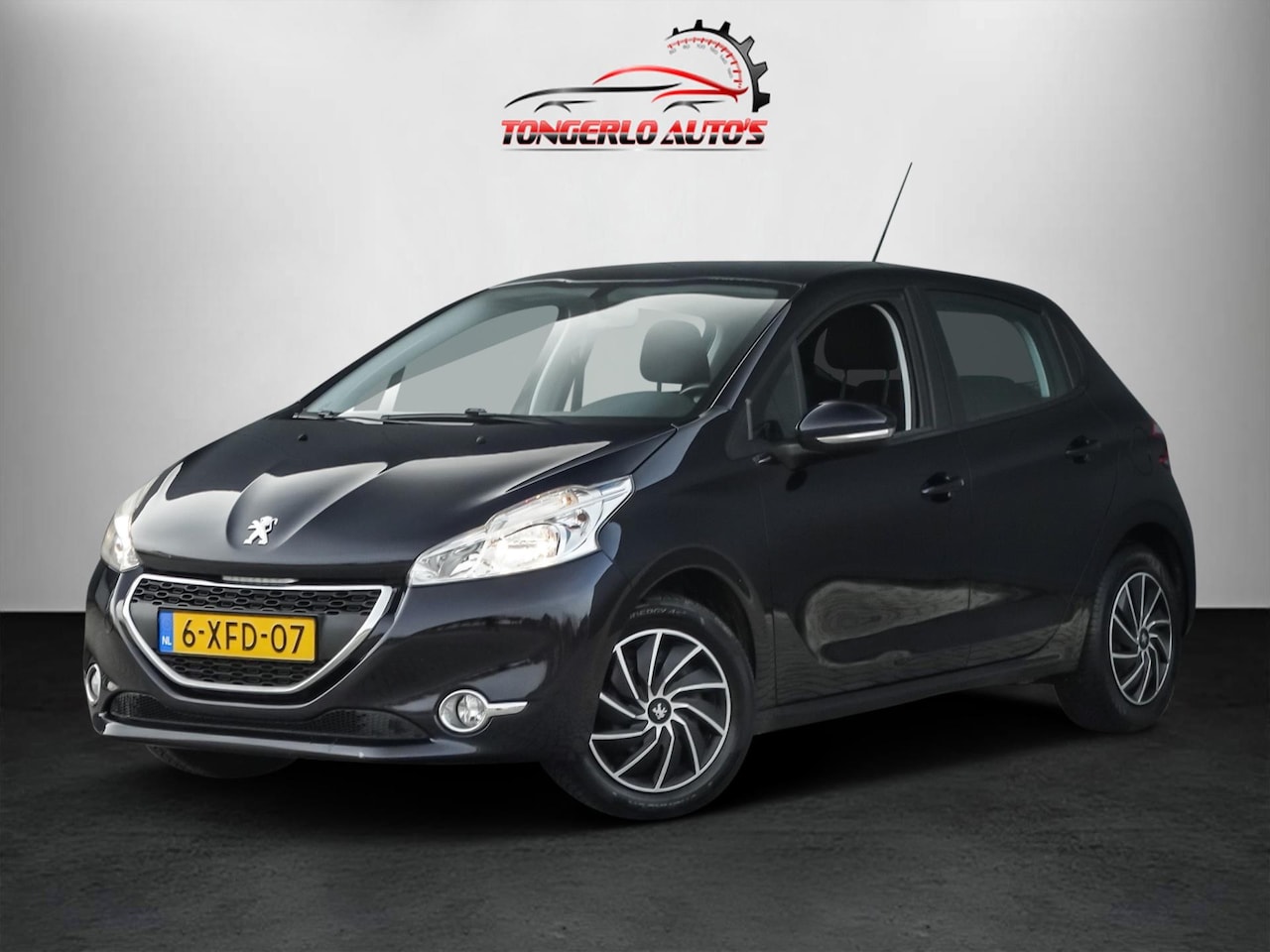 Peugeot 208 - 1.2 VTi Blue Lease Cruise, Navi, Airco apk 01-2027 - AutoWereld.nl