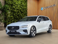 Volvo V60 - 2.0 T6 Plug-in hybrid AWD Ultra Dark | Trekhaak | 360 Camera | Panoramadak | Harman/Kardon