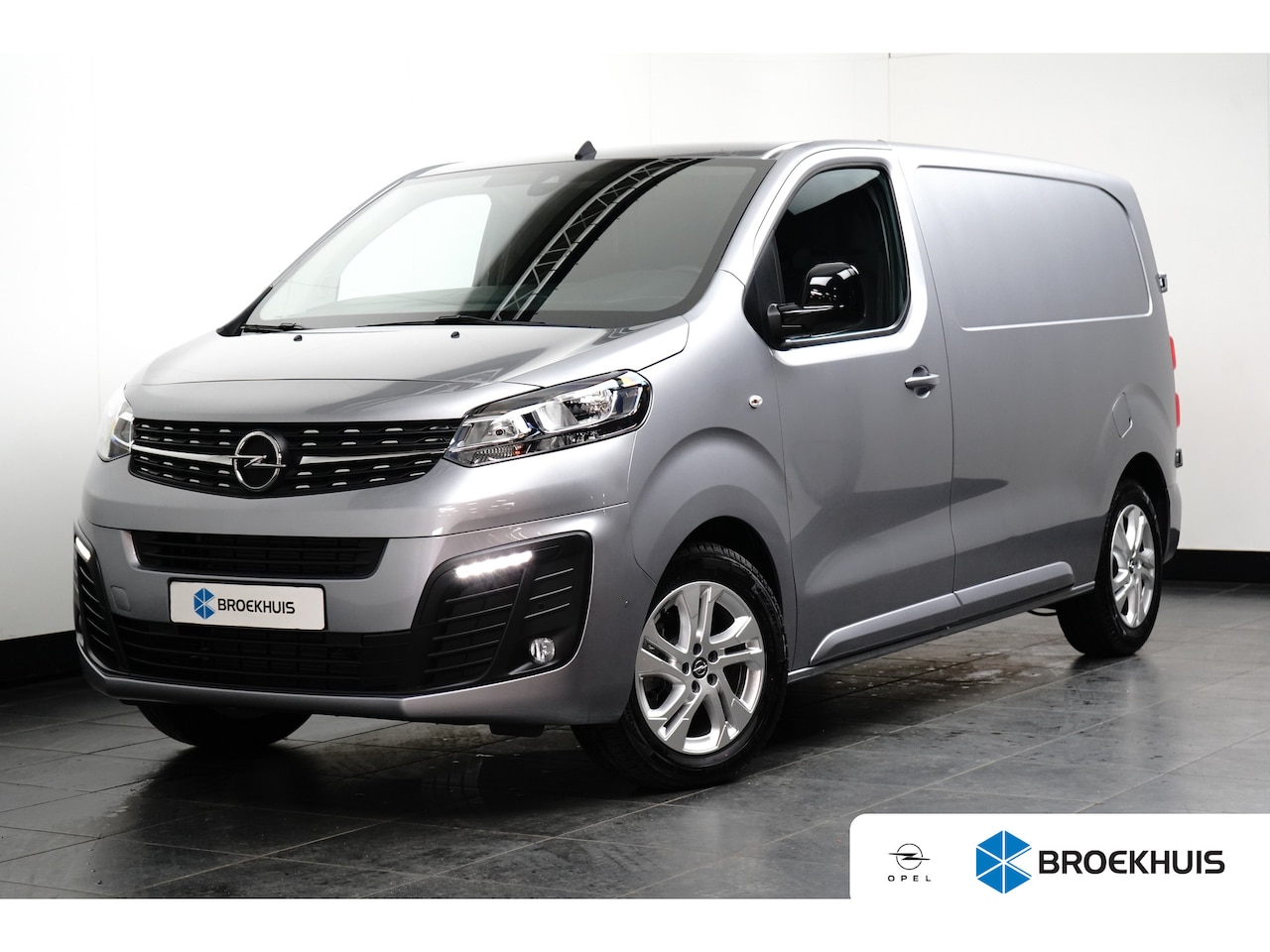 Opel Vivaro - L2H1 180pk Automaat | Airconditioning | Audiobediening op het stuurwiel | Licht- en zicht- - AutoWereld.nl