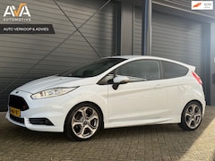 Ford Fiesta - 1.6 ST2 182PK, Nieuwe Distributie, Stoelverwarm., Climate, Keyless, Voorruitverw., Nieuwe