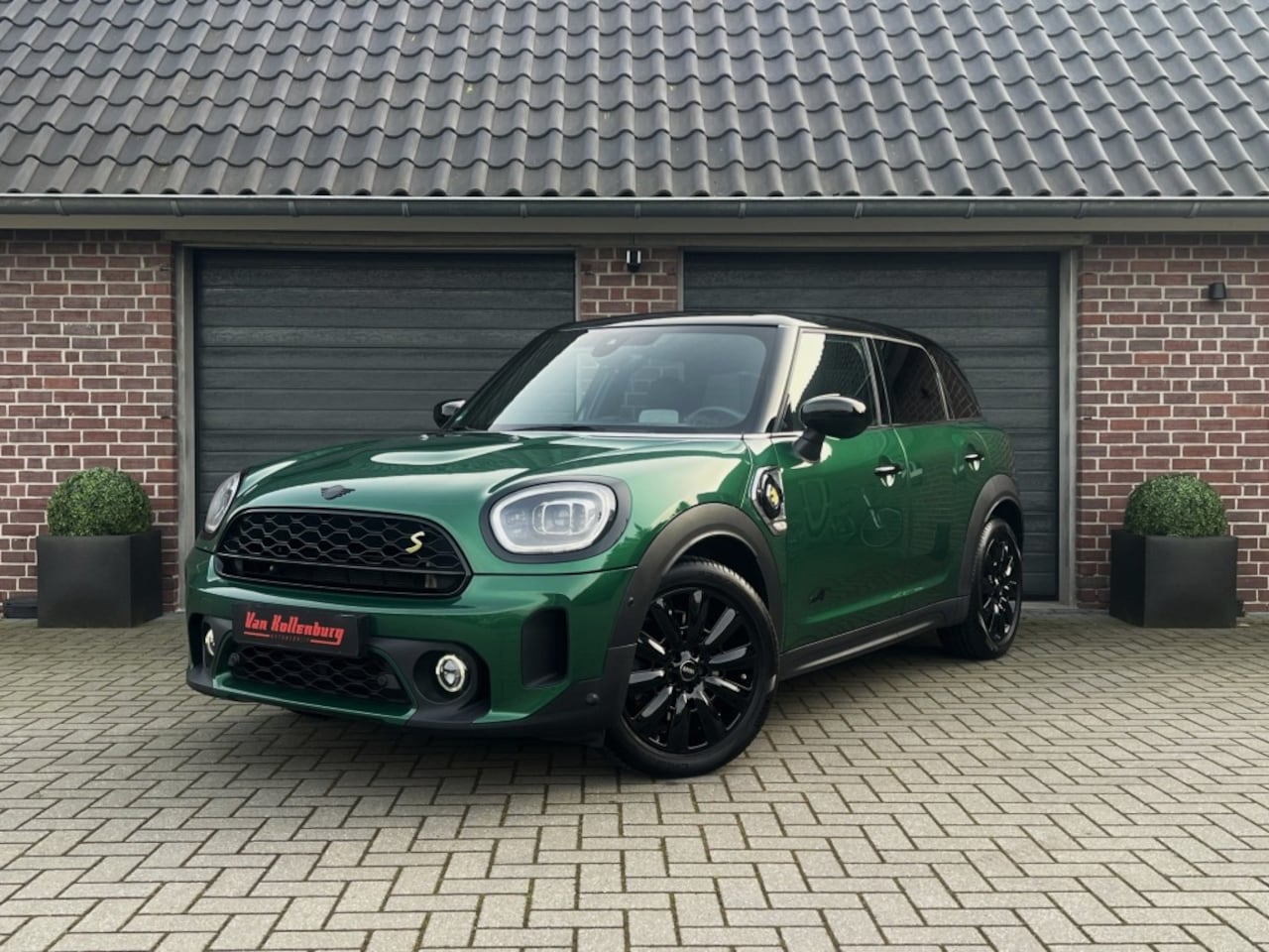 MINI Countryman - SE ALL4 Head up Leder Keyless Black optik Britisch R Green - AutoWereld.nl