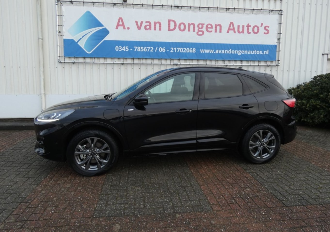 Ford Kuga - 2.5 PHEV ST-Line 2.5 PHEV ST-LINE,ACC,Camera,Navi,Trhaak,Keyless - AutoWereld.nl