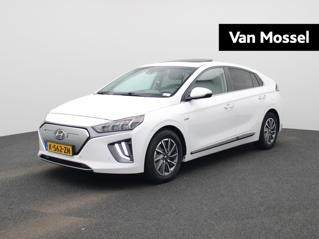 Hyundai IONIQ - Premium EV 38 kWh - AutoWereld.nl
