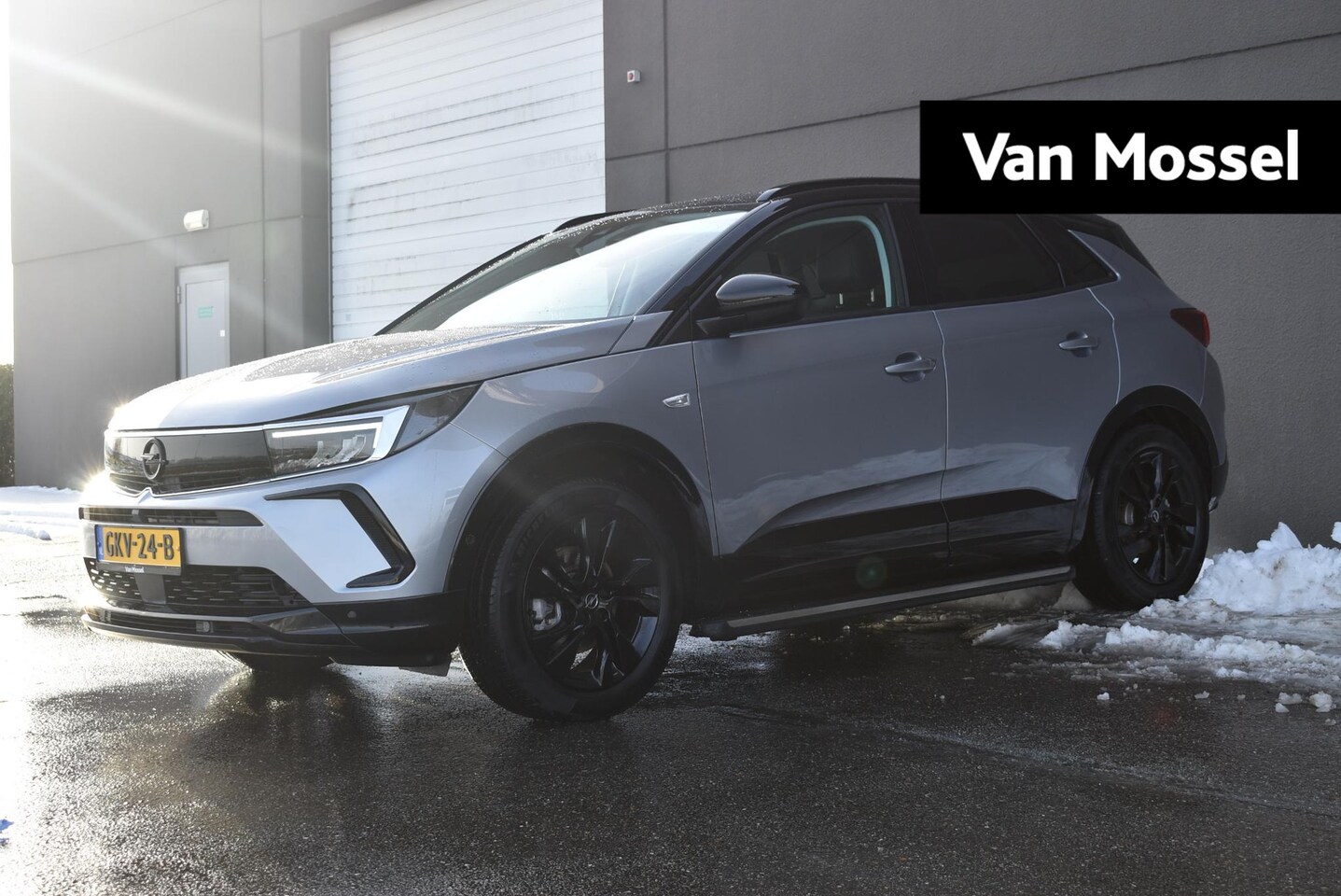 Opel Grandland - 1.2 Turbo GS | 18" LMV | Trekhaak | Camera | Lage km-stand | - AutoWereld.nl