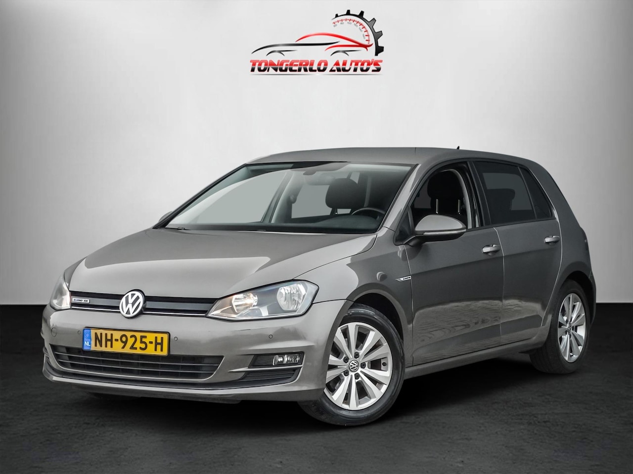 Volkswagen Golf - 1.0 TSI Connected Series Pdc Automaat Navi Cruise 16´´ Lm - AutoWereld.nl