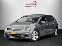 Volkswagen Golf - 1.0 TSI Connected Series Pdc Automaat Navi Cruise 16´´ Lm