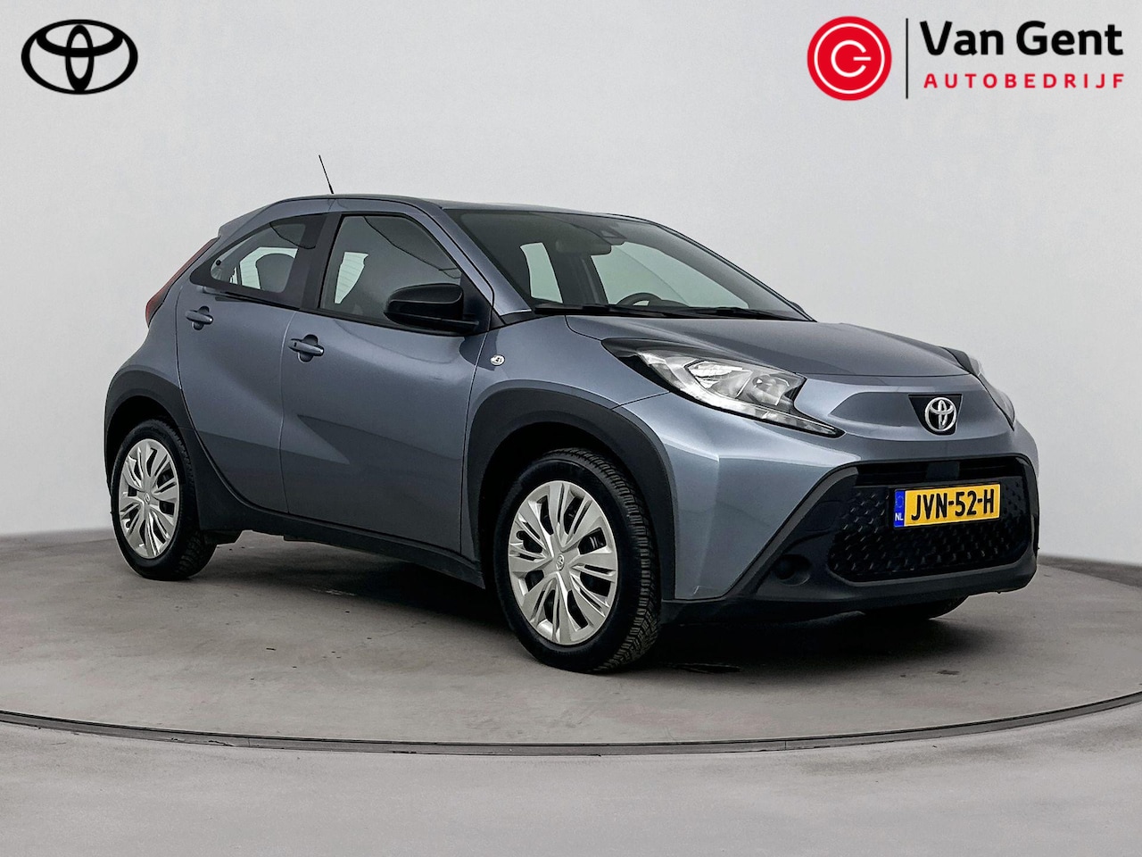 Toyota Aygo X - 1.0 VVT-i S-CVT Play | Apple Carplay / Android Auto | Adaptive Cruise | Clima | Camera | R - AutoWereld.nl