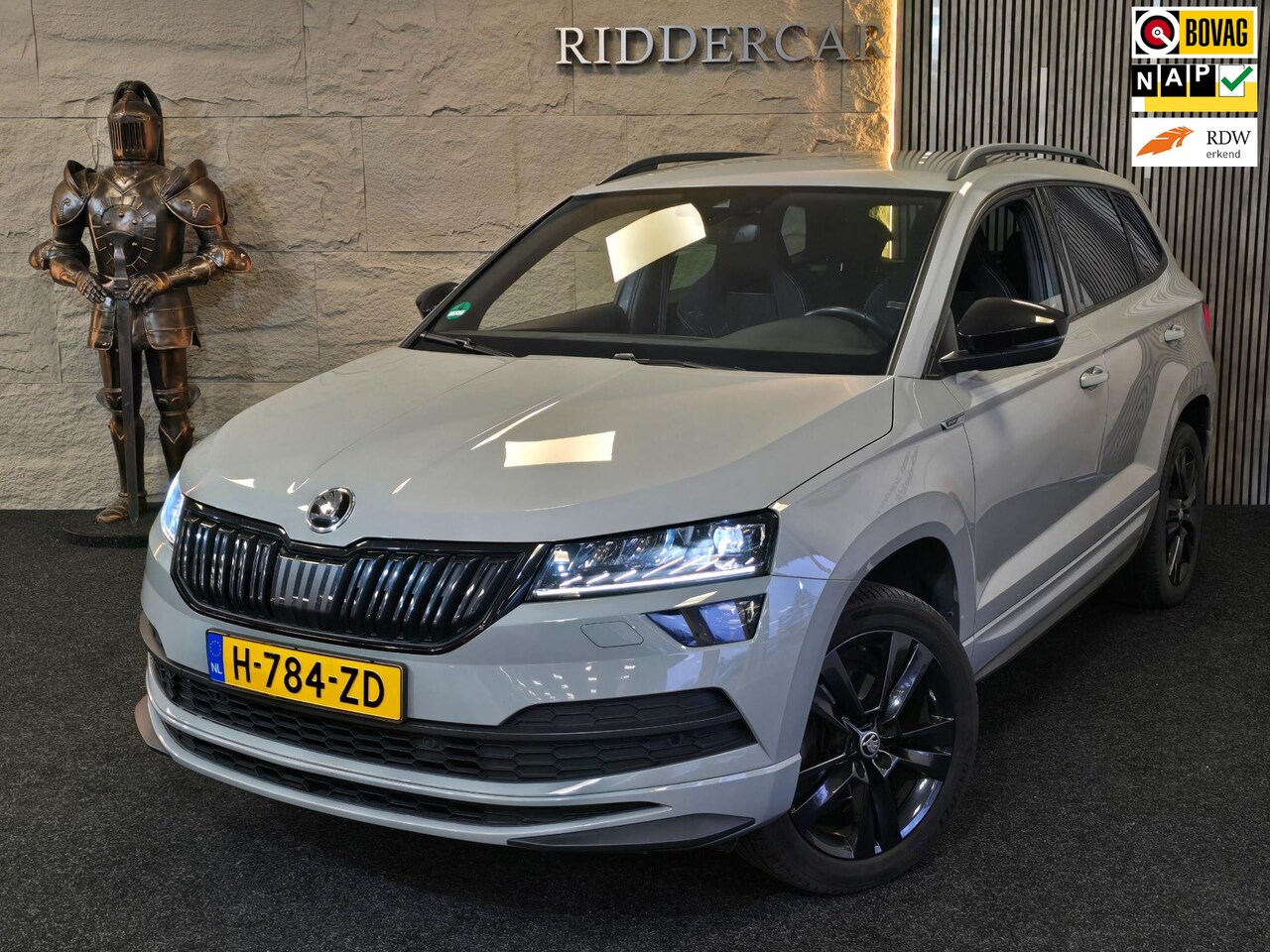 Skoda Karoq - 1.5 TSI ACT Sportline Business|GARANTIE|AUTOMAAT|TREKHAAK|ACC|CARPLAY - AutoWereld.nl
