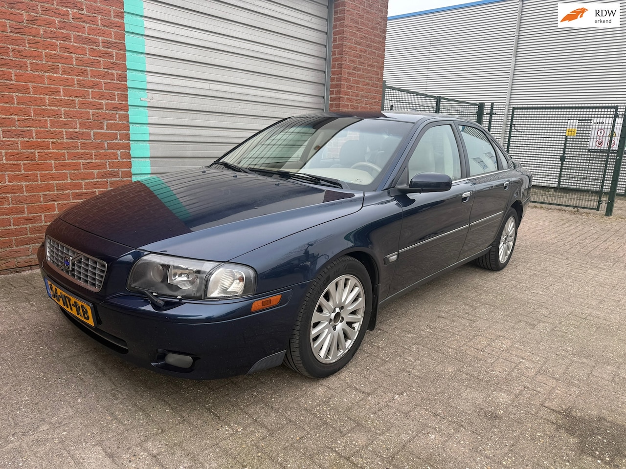 Volvo S80 - 2.9 T6 Geartronic Exclusive Automaat Clima Bj:2004 NAP! - AutoWereld.nl