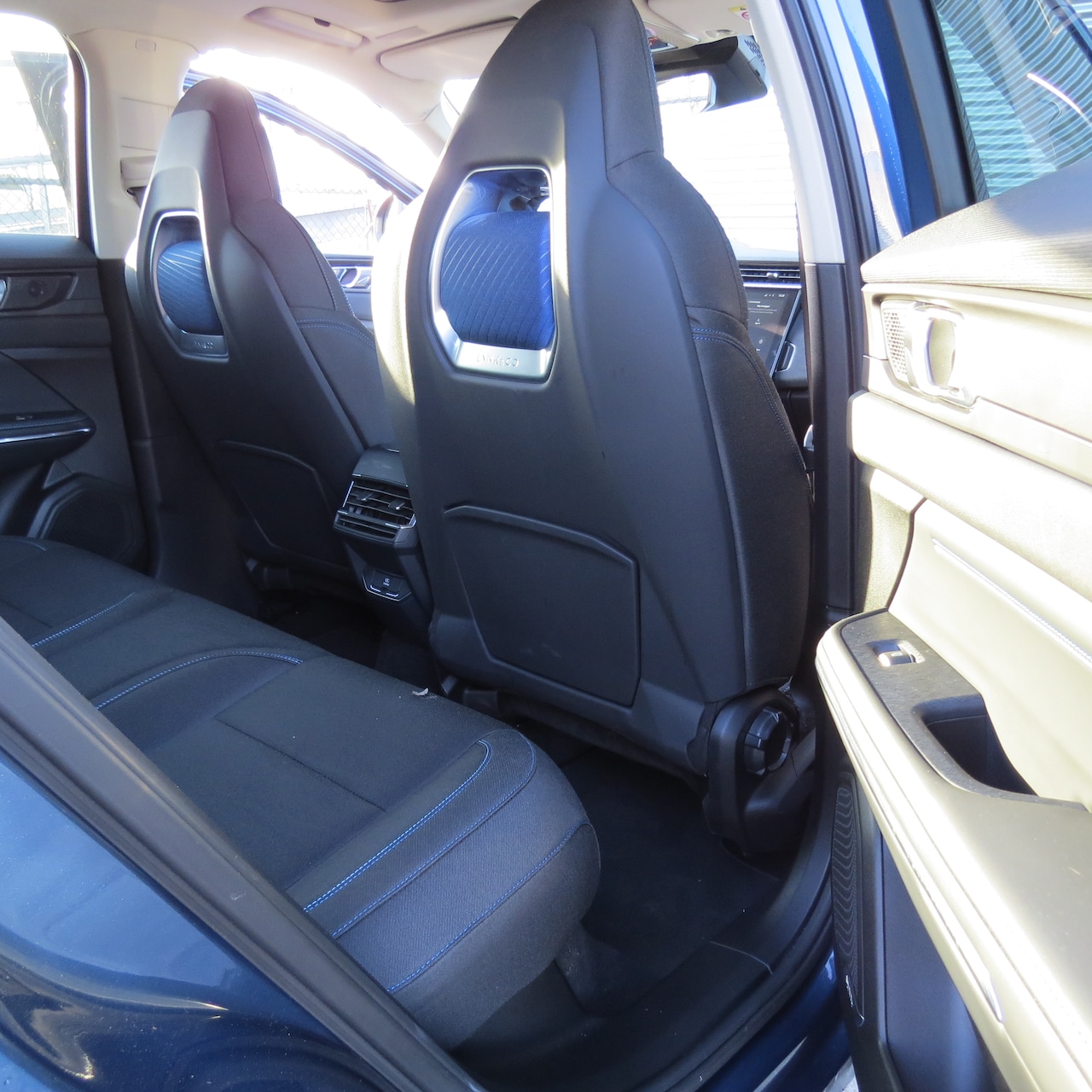 Lynk & Co 01 - 1.5 Lynk & Co 01 - 1.5 PHEV | 360 Camera | Pano | Infinity Sound