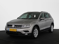 Volkswagen Tiguan - 1.4 TSI Comfortline Business Leder LED Koplampen Navigatie