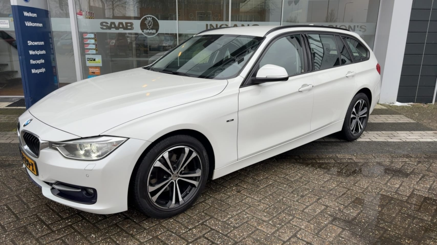BMW 3-serie Touring - 316i Sport High Executive - AutoWereld.nl