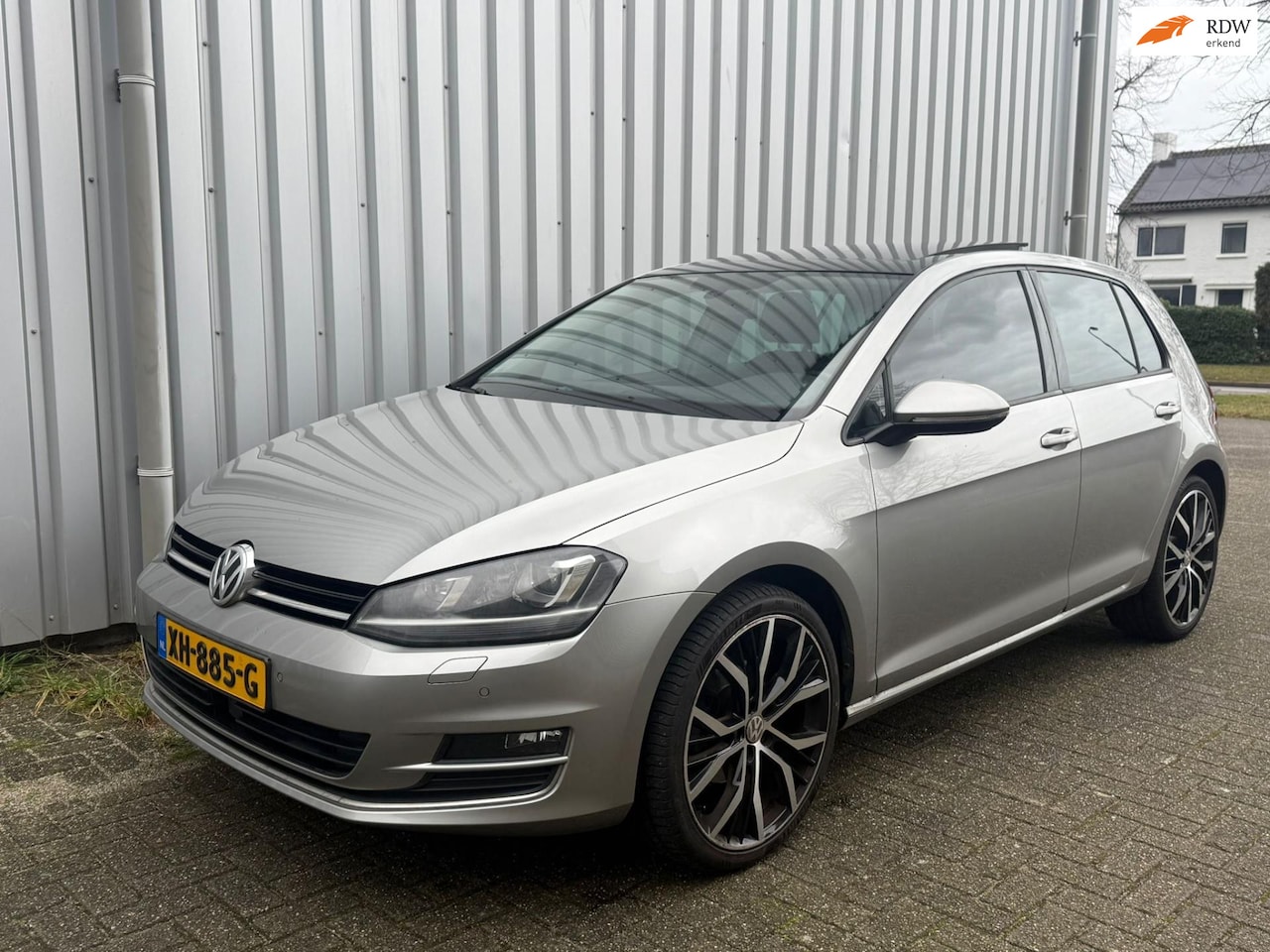 Volkswagen Golf - 1.4 TSI Highline/ AUT / PANO NWE apk - AutoWereld.nl
